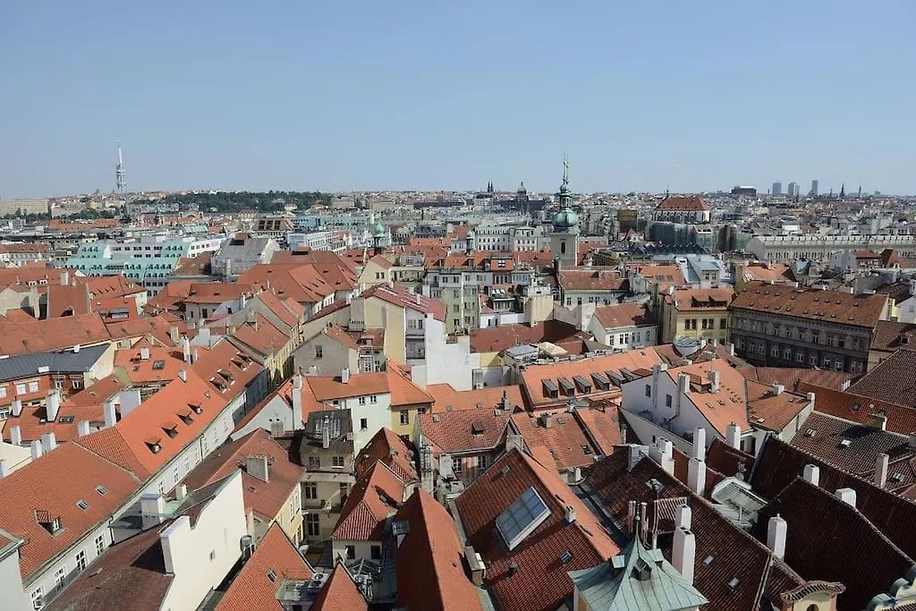 Legacy Duplex In Historic Prague District By Rentez Apartment 0*,